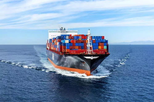 中国航运业发展前景与码头建设管理分析